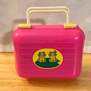 Retro Mini Caboodle Frog Case – Hot Pink 90s - Y2K Vibes